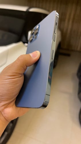 លក់ 12 Pro Max 256GB នៅស្អាត សាណុំ សុីន