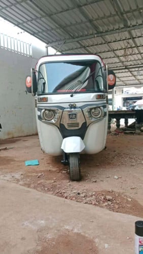 លក់ 1350$ ឆ្នាំ18