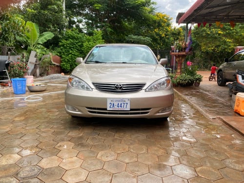 ឡានលក់​ បាឡែន​2003 XLE ពោងសុវត្ថិភាព​8 ម៉ាញ៉ែត​MC តម្លៃ​10000$ចរចា