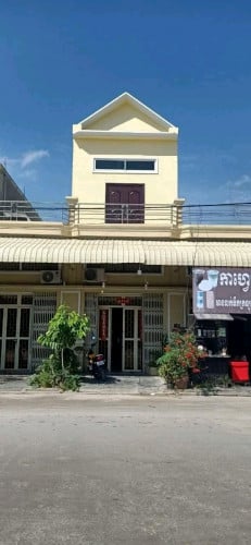 ផ្ទះ 4.1X16 m . លើផ្លូវ ធំ15 m រក ស៊ីបាន ជិត ភ្នំពេញ ជិតផ្សារ អូ ដឹម