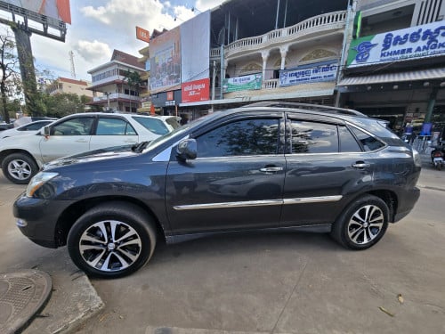 លក់បន្ទាន់ឡានស្អាតយ៉ាន់ថ្មីម៉ាញ៉េ android កម្រាលជើងថ្មីVIPយកទៅជិះតែម្ដងមានហ្គាសហើយ