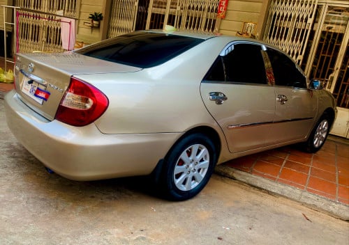 លក់Camry02 LE Sចុច ប្រើផ្ទាល់លំដាប់មេឡានកំរជួបមិនបុកមិនប៉ះ អ្នកប្រើដូចគ្នាមើលមិនអោយខុសចិត្ត