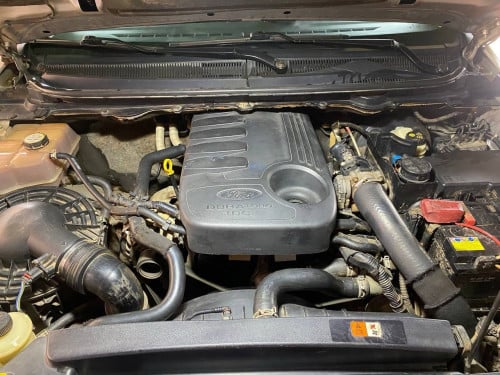 ឡានលក់ ford ranger XLT