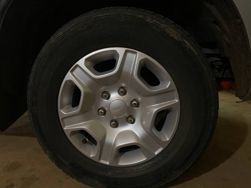 ឡានលក់ ford ranger XLT