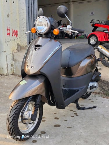 ជប៉ុន Honda Today Fi 50cc ប្រើប៊ិចសាំង ខ្ចីញ៉េញ ម៉ូតូសុំណុំមកពីជប៉ុន ដៃជើងខ្ចី ក្រដាស់ពន្ធ 📋