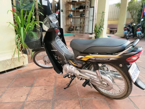 លក់អាសង០២១ ឬ ដូរជាមួយPG1 025