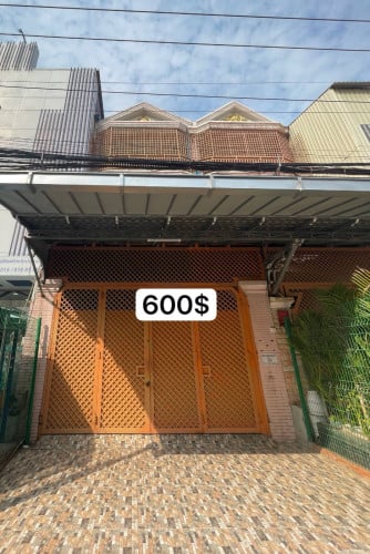 * ផ្ទះល្វែងសំរាប់ជួល នៅទួលសង្កែ sky tree