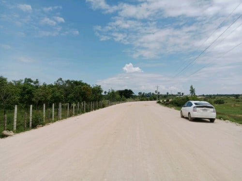 ដីលក់បន្ទាន់ក្រោយបុរីTLLផ្លូវ៥១