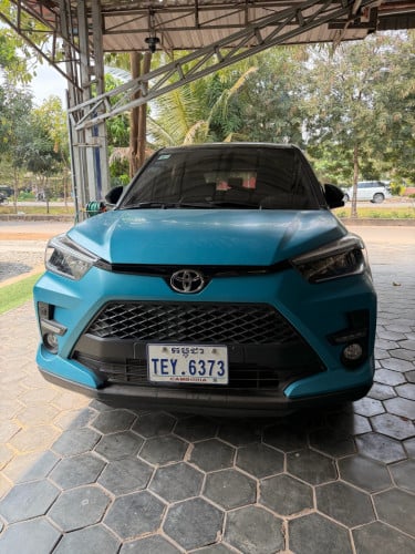 លក់តម្លៃពិសេសជូន មកមុនបានមុន Toyota Raize 2022 Full