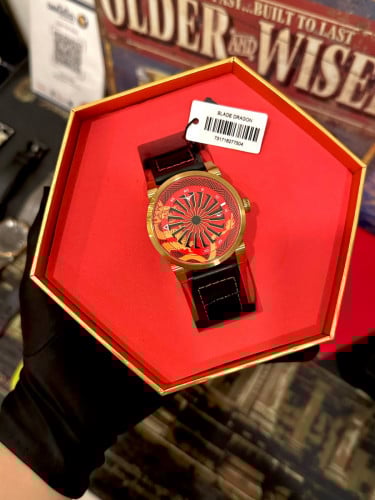 ⌚️ម៉ូឌែល: Zinvo Blade Dragon 🐉 Limited Edition 134/250 ខ្សែរនៅថ្មីម៉ង ❤️‍🔥ភិនភាគ: 99% Full set