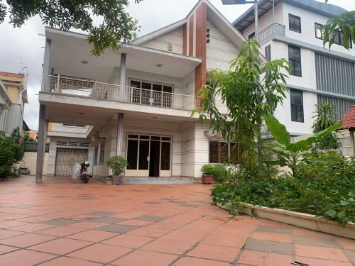 📣 វីឡាសម្រាប់ជួលស្ថិតនៅ បឹងកេងកង១ (ចំណតរថយន្ត : 15គ្រឿង)