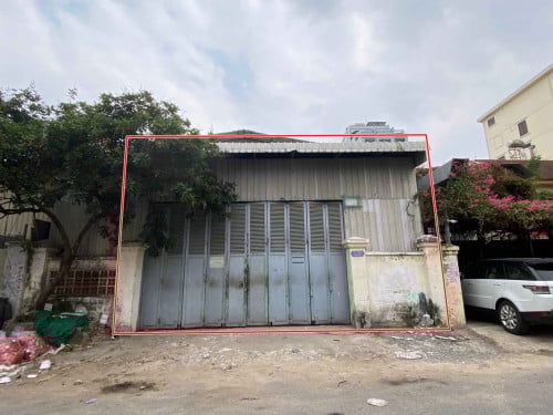 ឃ្លាំងសំរាប់ជួលជិតវ៉ាន់ដា /  Ware-House for rent Near Vanda