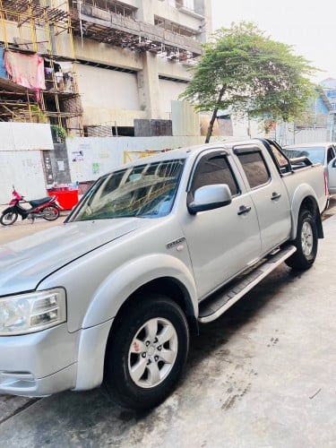 09ប៉ុង2ឡានខ្លាញ់គោ