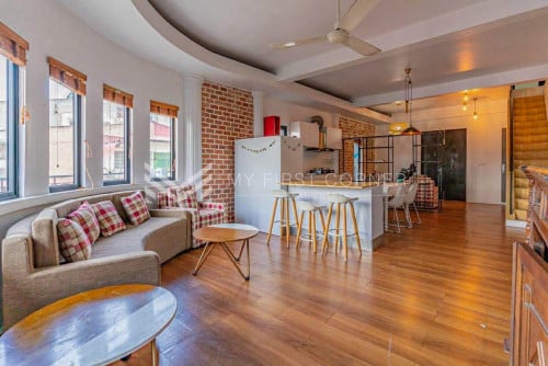 3 bedroom Renovated house For rean