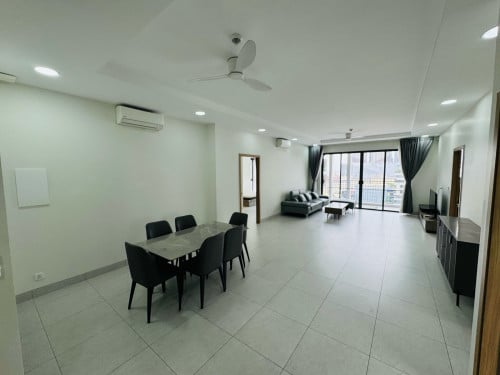 3 Bedrooms For Rent In Tonle Bassac Area Close to BKK1