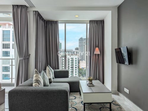 BKK1- Condo for rent at J Tower 1