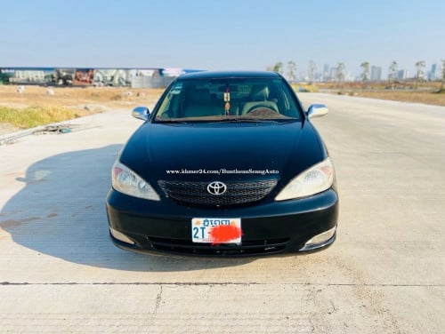 CAMRY 2002LE. ABSពោង8កៅអីចុចសាងបាន