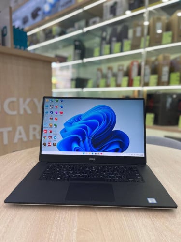 Dell Precision 5540 CPU i7-9th l RAM 16GB l SSD 512GB l VGA T1000 4GB (Second Hand)