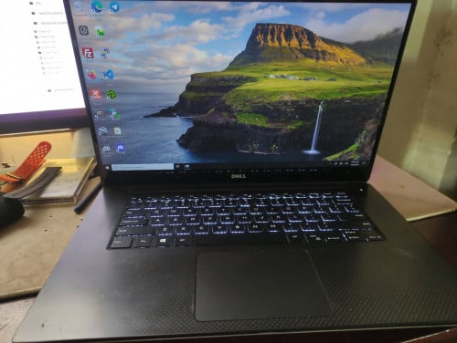 Dell XPS 15 (9560) 4k Touchscreen
