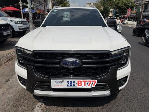 Ford Ranger Wildtrak ឆ្នាំ2023 ទឹកថ្នាំស្រុិនម៉ាជុំ ម្ចាស់ដើម សោ2គ្រាប់