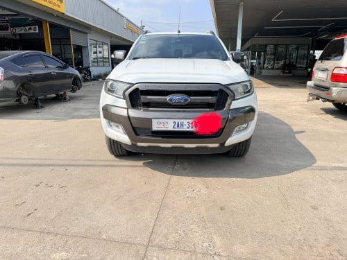 Ford Wildtrak 2016 full option ឡានក្រុមហ៊ុន