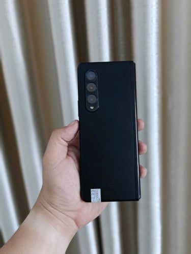 Galaxy Z Fold3 512g ក្រុមហ៊ុន ស្អាត97%