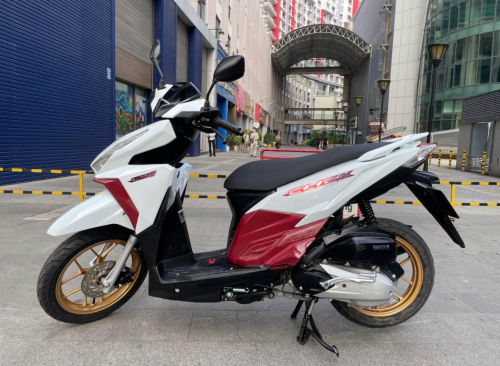 Honda click125cc 2017 ក្រុមហ៊ុន