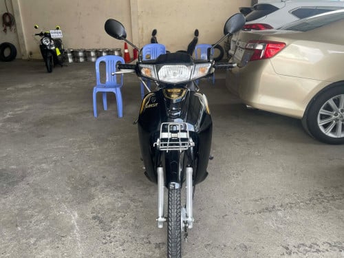 Honda Dream ឆ្នាំ2022