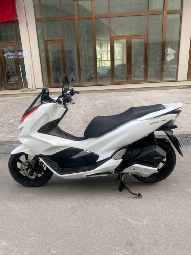 Honda pcx 2020