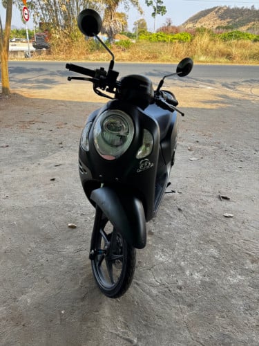 Honda scoopy I 021  Smartkey 1700$  ចរចារបានតិច!