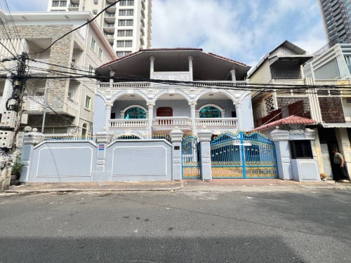 House For Rent- Boeng kengkang3