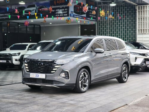 Hyundai Custin 2025 VIP 7កៅអី