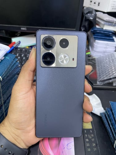 Infinix Note 40 8+8G 256G 98% zin all