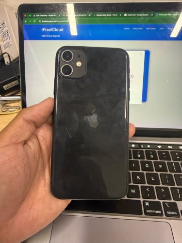 iPhone 11 សំណុំដើម ជាប់ Icloud