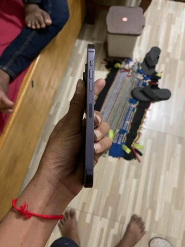 iPhone 14promax ZD​  380$មាន ស្គេនដូចរូប​  ថ្ម86%