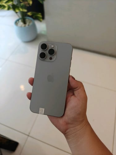 iPhone 15 Pro max 256g LL Esim អេក្រង់ថ្មី មានស្កេន