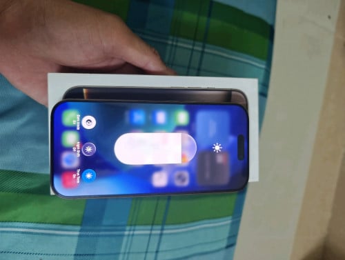 iPhone 16 Pro ដូចថ្នី (ព្រោះទិញថ្មី)