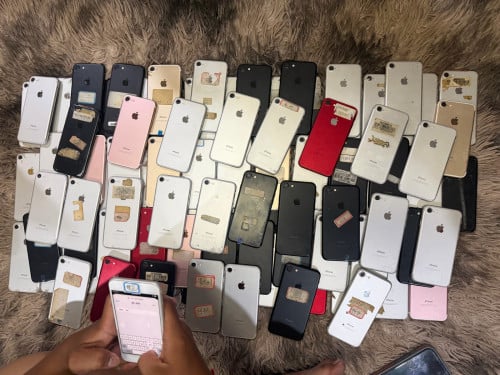 iPhone 7G 32G សំនុំសុីន អត់ជាប់អីទាំងអស់