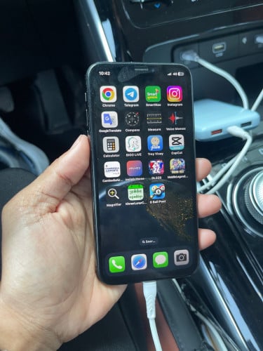 iPhone x 64G អត់ស្កេន75$