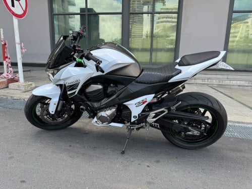 Kawasaki Z800