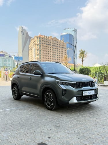 KIA Sonet 2024 Green Color ប្រើបាន4ពាន់គីឡូមហាថ្មី