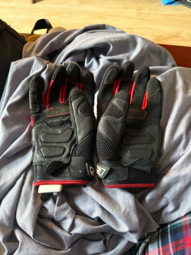 LS2 Vega Man black and red motorcycle gloves size XL