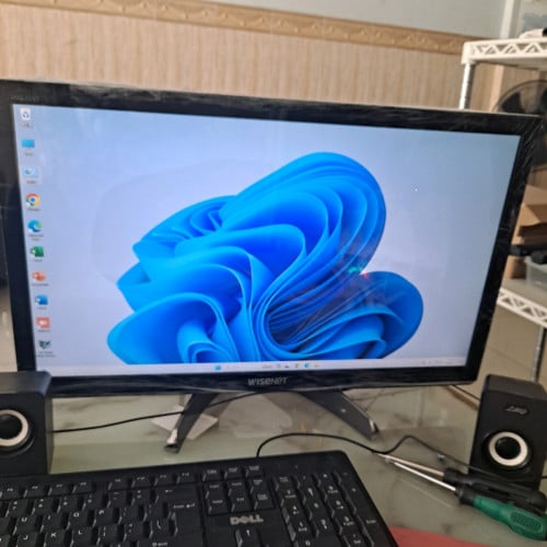 Monitor 22inchs សល់មួយលក់ឡៃឡុង$19