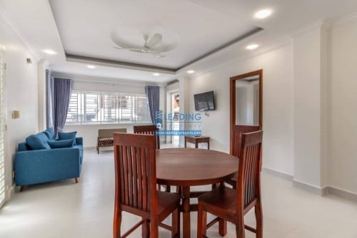 N1020 | Nice 2 Bedrooms Apartment with Balcony Near National Museum