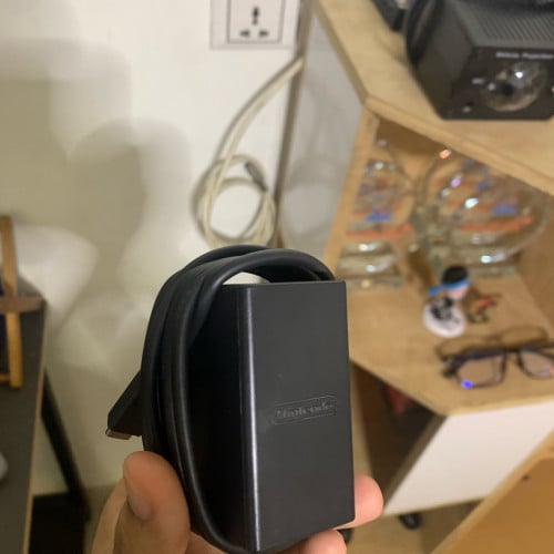 Nintendo switch original charger 99%