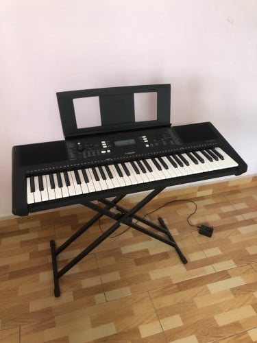🎹 Digital Piano for sale – Yamaha PSR-E373