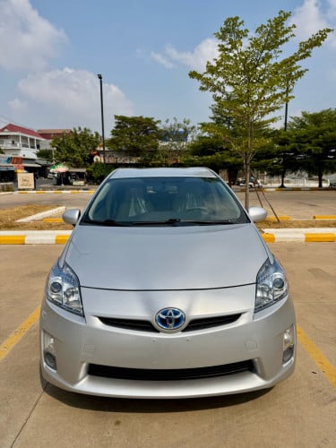 Prius 2010 Option 3 Silver ក្នុងស