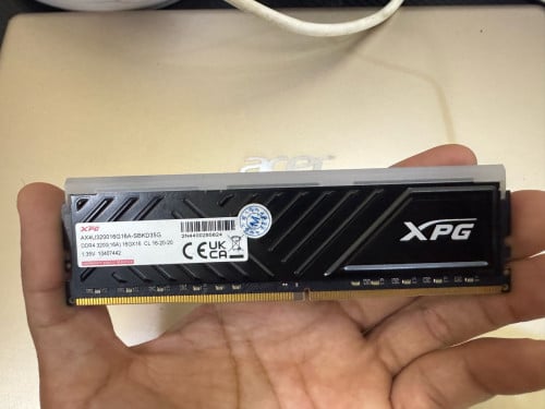 RAM XPG 16GB 3200 (DDR4)
