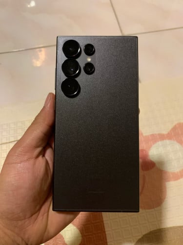 Samsung Galaxy S24 Ultra នៅស្អាត 99% memory 512GB លក់តម្លៃ 639$ ចរចារ