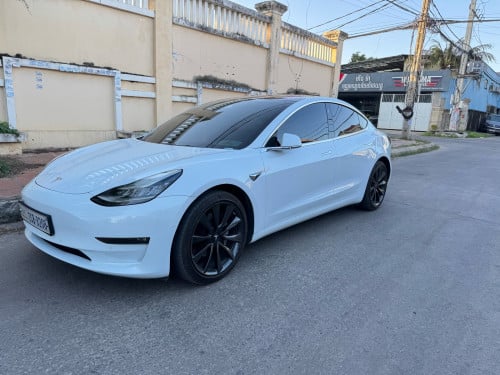 Tesla model 3 longrang Motor 2